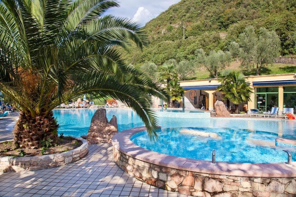 Hotel San Carlo Malcesine Eksteriør bilde