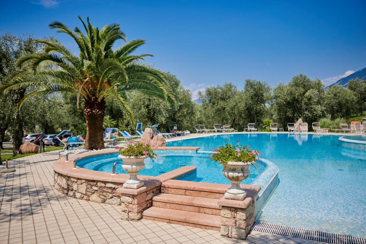 Hotel San Carlo Malcesine Eksteriør bilde