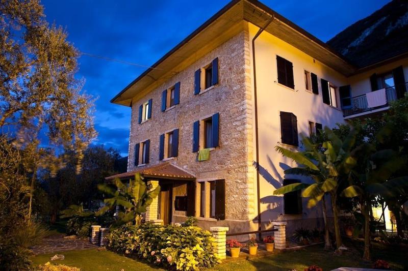Hotel San Carlo Malcesine Eksteriør bilde